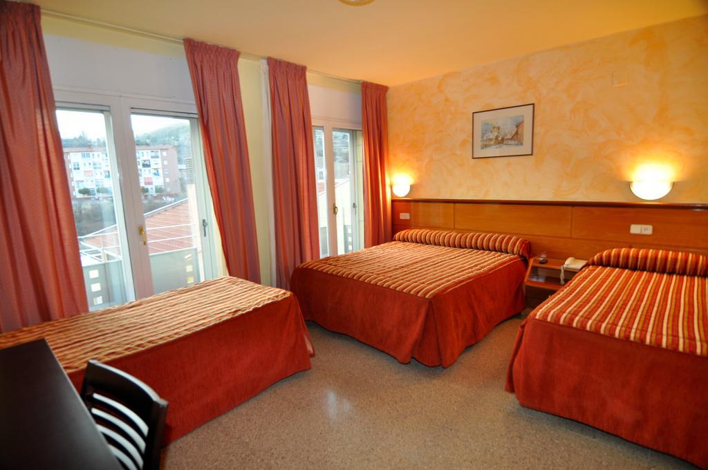 Hotel Sole Pobla de Segur Room photo